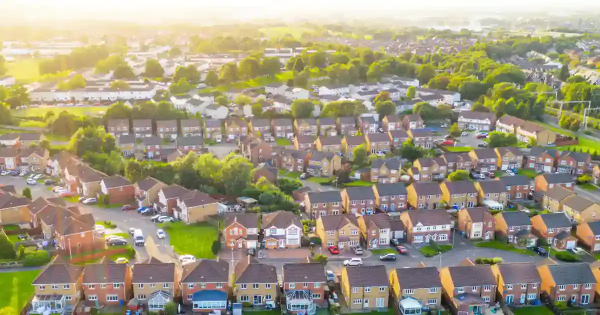 aerial view of UK residential properties — guide to buying a house in a chain